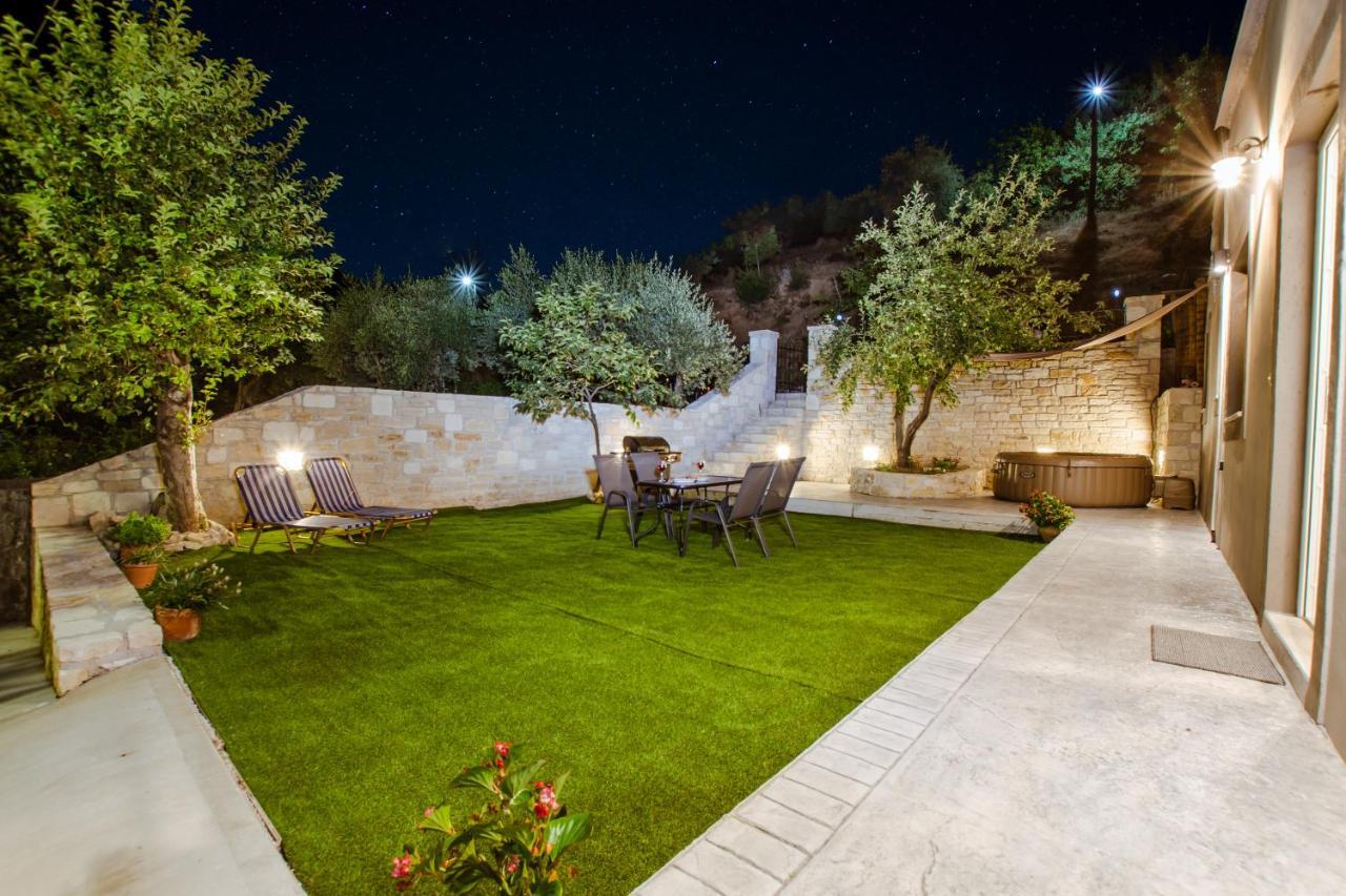 Kares Dream House Semesterbostad Chania (Crete)